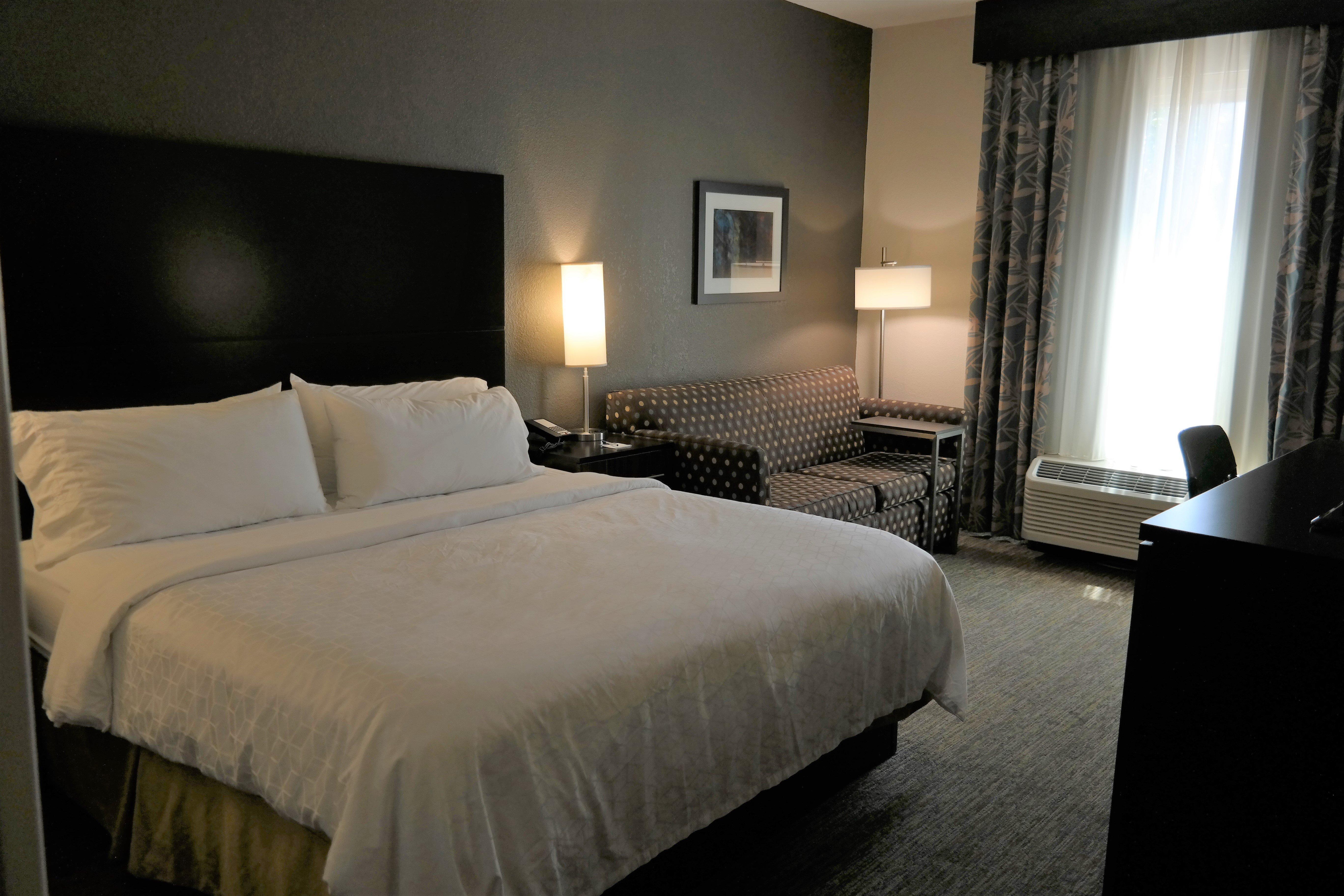 Holiday Inn Express Fredericksburg - Southpoint By Ihg Exterior photo