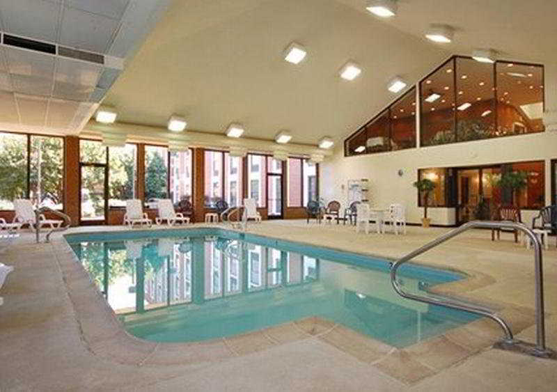 Holiday Inn Express Fredericksburg - Southpoint By Ihg Facilities photo