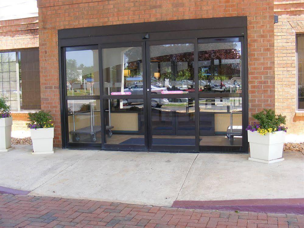 Holiday Inn Express Fredericksburg - Southpoint By Ihg Exterior photo
